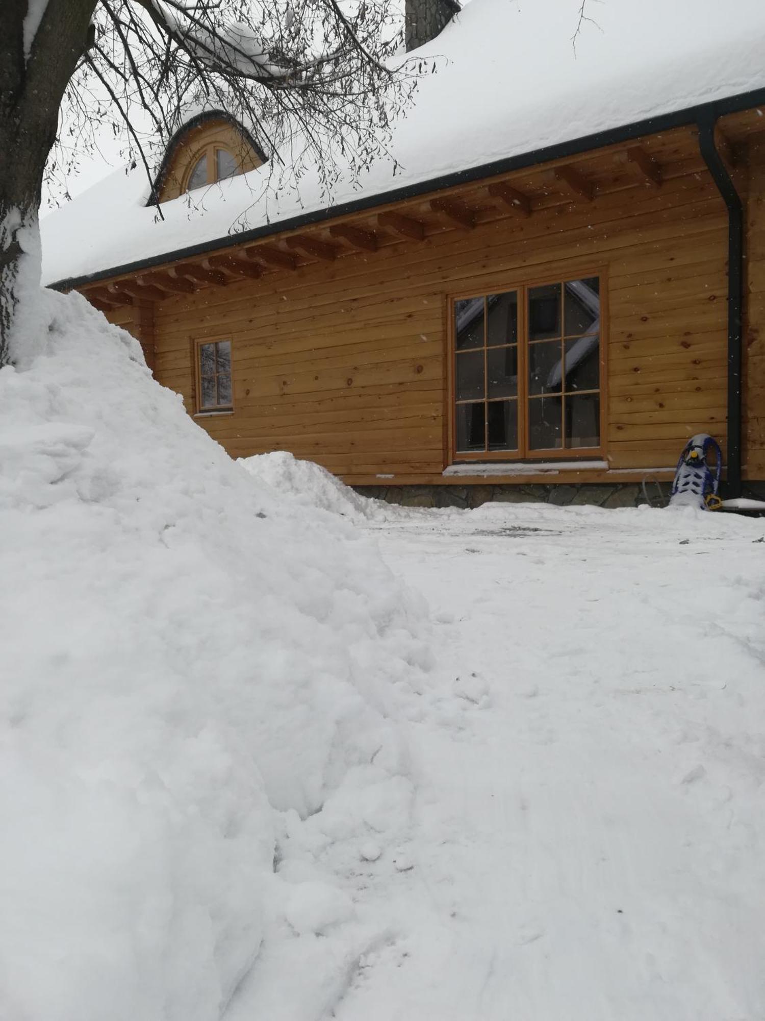 Fajna Chatka Ustrzyki Dolne Luaran gambar
